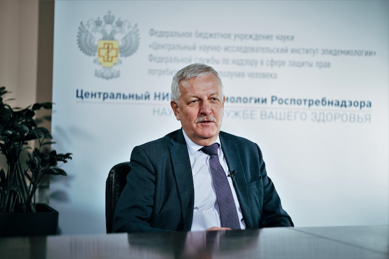А.В. Горелов: какие прививки стоит сделать ребенку перед школой (видео)